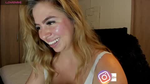 Snapshot of mariadanielasanchez chatting on May 27, 2026, 1:57 am mariadanielasanchez online show from May 27, 2026, 1:57 am