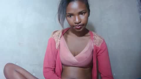 Maria online show from October 22, 2025, 11:48 pm