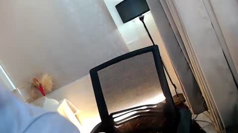 mariah_clara online show from November 29, 2025, 5:43 am