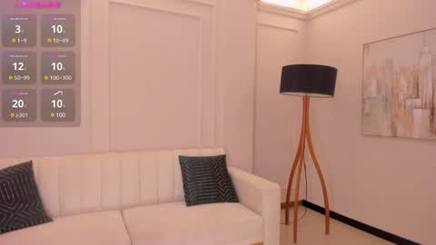 MARIA HERRERA  online show from December 10, 2024, 10:58 pm