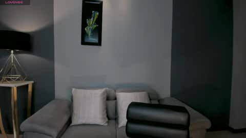 Snapshot of mariaherrera_ chatting on April 28, 2026, 7:41 pm MARIA HERRERA online show from April 28, 2026, 7:41 pm