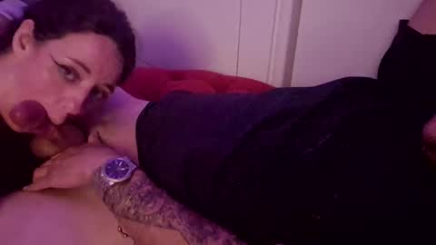 MariahJade95 online show from October 4, 2025, 8:34 am