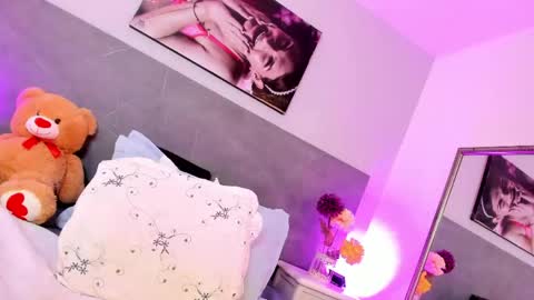 Snapshot of mariajo_sex_ chatting on April 24, 2026, 12:07 pm MARIAJO Dont forget that Mariajosexy20 online show from April 24, 2026, 12:07 pm