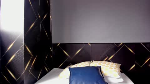 Snapshot of mariam_scott18 chatting on December 19, 2024, 7:07 pm Mariam online show from December 19, 2024, 7:07 pm