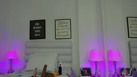 Snapshot of mariam_scott18 chatting on March 4, 2025, 5:03 pm Mariam online show from March 4, 2025, 5:03 pm