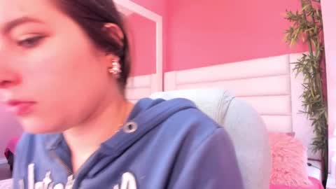 Snapshot of mariam_scott18 chatting on September 12, 2025, 7:36 pm Mariam online show from September 12, 2025, 7:36 pm