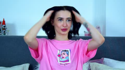 MariaMenson online show from January 25, 2025, 2:04 am