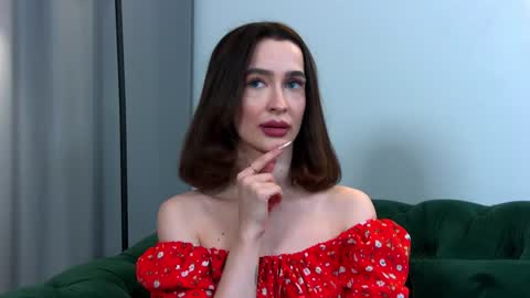 MariaMenson online show from February 7, 2025, 1:36 am