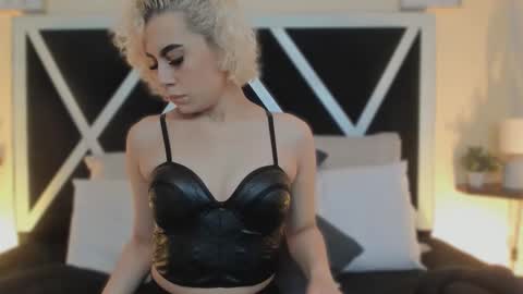 Marian online show from December 23, 2025, 2:31 am