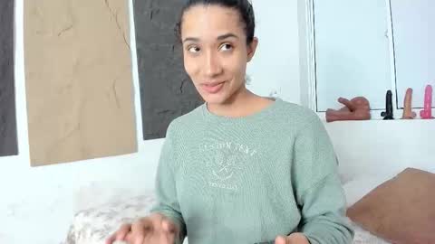 Marian online show from February 24, 2026, 11:08 am