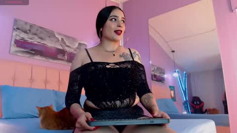 marian online show from February 26, 2025, 3:32 am