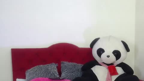 mariana_16_ online show from February 20, 2025, 10:04 pm