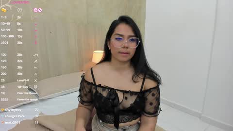 Mariana Allen online show from February 23, 2025, 9:44 am