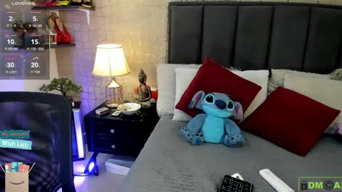 Mar y online show from April 7, 2026, 2:28 pm