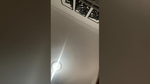 Snapshot of mariana_c chatting on June 2, 2026, 1:46 pm Mar y online show from June 2, 2026, 1:46 pm