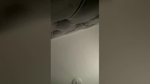 Snapshot of mariana_c chatting on June 3, 2026, 1:46 pm Mar y online show from June 3, 2026, 1:46 pm