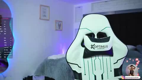 Mariana  online show from October 5, 2025, 6:50 pm