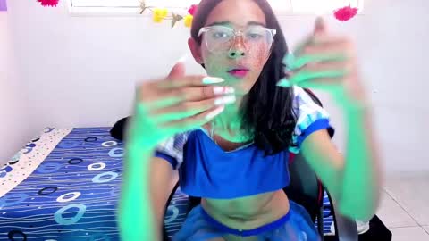 Mariana online show from March 8, 2025, 7:09 pm