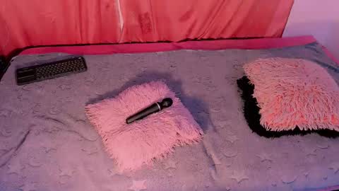 Mariana online show from November 15, 2025, 11:07 am