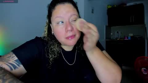   Independent Model online show from February 3, 2025, 7:40 am