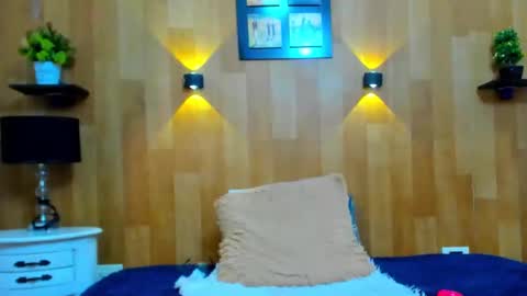 Mariana Angel online show from February 6, 2025, 3:06 am