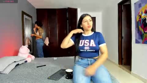 Snapshot of marianaandvalen chatting on June 22, 2026, 11:18 am MARIANA Y VALENTINA online show from June 22, 2026, 11:18 am