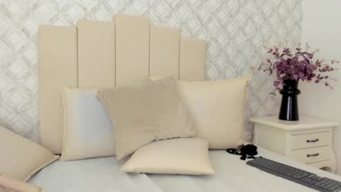 Mariana online show from February 12, 2025, 5:16 pm