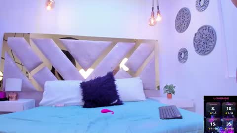 Marianee Rousse  online show from October 2, 2025, 10:28 pm