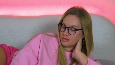 Maria online show from January 26, 2025, 1:20 am