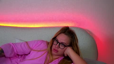 Maria online show from February 3, 2025, 12:58 am