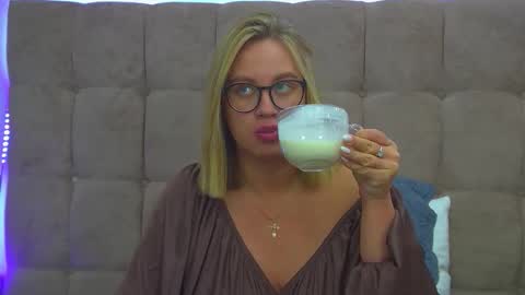 Maria online show from November 29, 2025, 7:06 pm