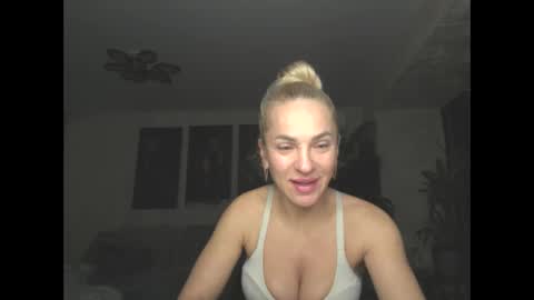 Snapshot of marianna1977 chatting on April 2, 2026, 6:49 pm marianna1977 online show from April 2, 2026, 6:49 pm