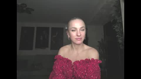 Snapshot of marianna1977 chatting on April 10, 2026, 6:56 pm marianna1977 online show from April 10, 2026, 6:56 pm