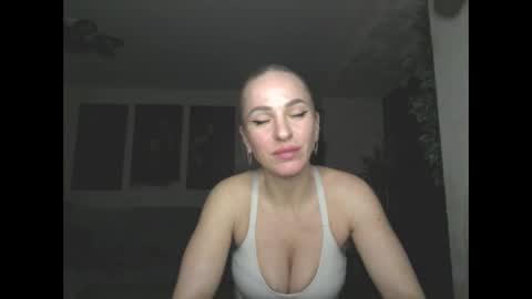Snapshot of marianna1977 chatting on April 14, 2026, 7:20 pm marianna1977 online show from April 14, 2026, 7:20 pm