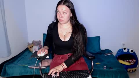 Mariana online show from September 21, 2025, 2:13 am