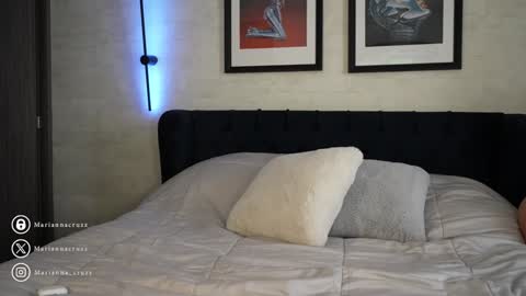 MARIANA  online show from January 10, 2025, 4:51 pm