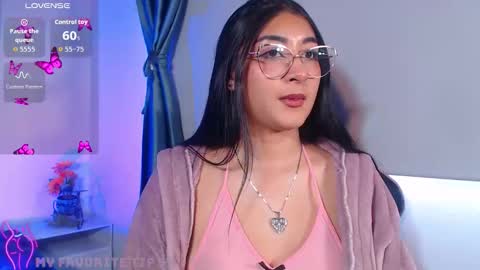 Marian online show from November 25, 2025, 8:09 pm