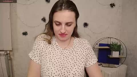 Snapshot of mariatess_ chatting on February 9, 2026, 1:37 pm Mariia online show from February 9, 2026, 1:37 pm