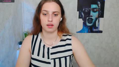 Snapshot of mariatess_ chatting on May 24, 2026, 11:59 am Mariia online show from May 24, 2026, 11:59 am