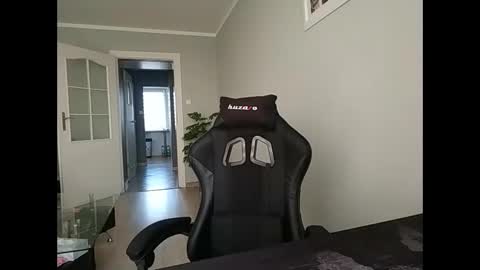 maribor5879 online show from February 3, 2025, 2:45 pm