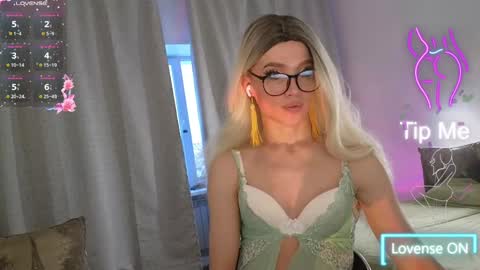 Mari online show from January 22, 2025, 1:21 pm