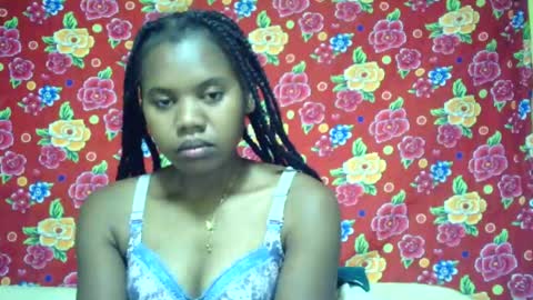 Snapshot of marie599194 chatting on July 11, 2026, 4:37 am marie599194 online show from July 11, 2026, 4:37 am