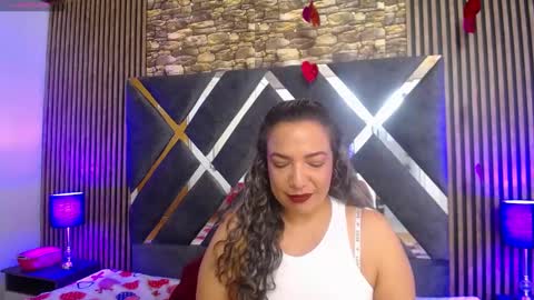 marie_hss online show from February 11, 2025, 9:03 pm