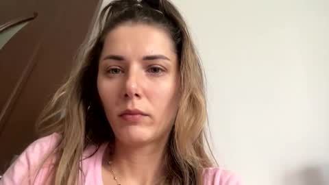 Snapshot of marie_marie03 chatting on November 28, 2025, 9:12 am Marie online show from November 28, 2025, 9:12 am