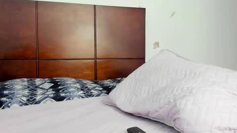 700 pm Washington time online show from November 15, 2025, 12:52 am