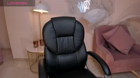  Im Marie Jane  online show from December 27, 2024, 10:34 am