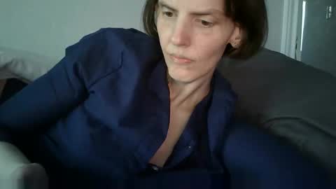 Mariejojo online show from March 11, 2026, 7:42 pm