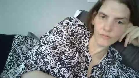 Mariejojo online show from April 24, 2026, 4:53 pm