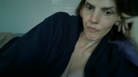 Snapshot of mariejojo chatting on July 3, 2026, 12:44 pm Mariejojo online show from July 3, 2026, 12:44 pm