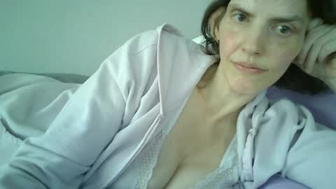 Snapshot of mariejojo chatting on July 6, 2026, 4:53 pm Mariejojo online show from July 6, 2026, 4:53 pm